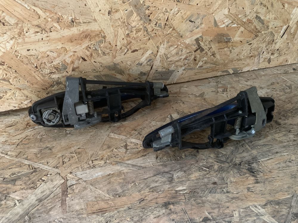 Klamka zewnetrzna drzwi lewa prawa BMW e46 lift topasblau