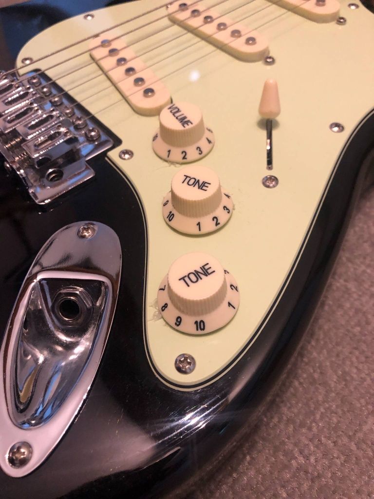 Gitara elektryczna Jay Turser 3/4