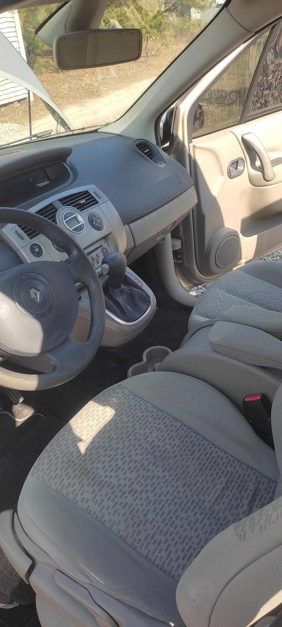 Renault Scenic 2  2006  1.6 бензин, газ, автомат, панорама.