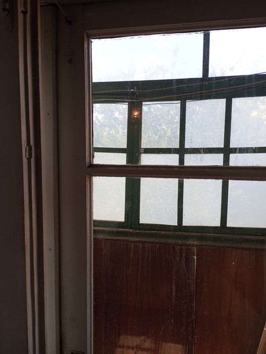 Центрі Піонера,червона лінія,продаж 2 кімнатної квартири,Сталінка.