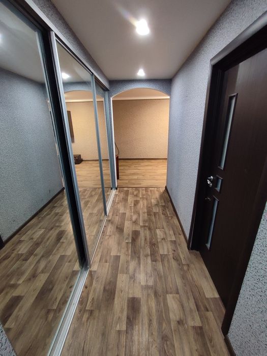 Оренда двокімнатної квартири Бородинський