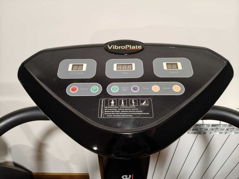 Bibicleta e Vibroplate em bom estado.