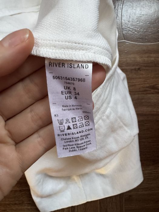 Лляні білі шорти