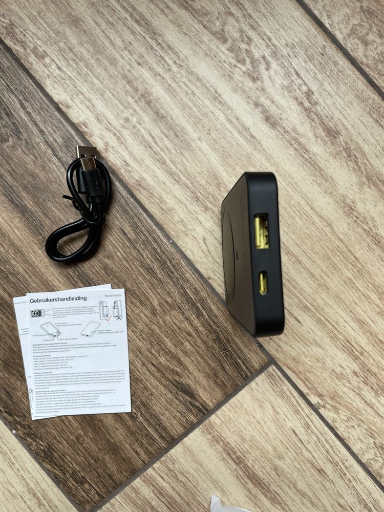 Бездротовий павербанк MagSafe 5000mAh 22w Новий з дислеєм