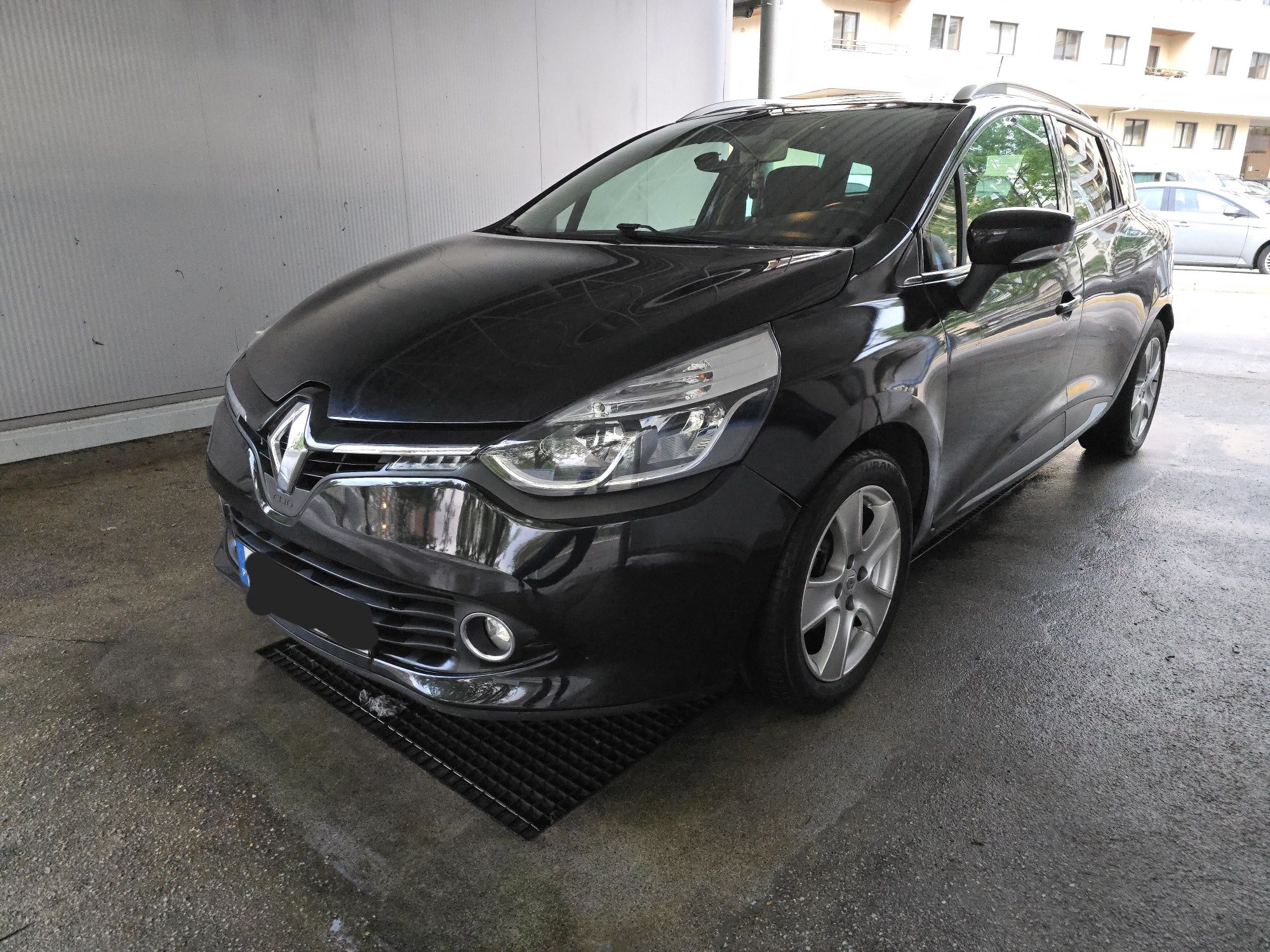 Renault Clio SportsTourer Bose Edition 0.9 TCE 2015 90cv 184000km  -