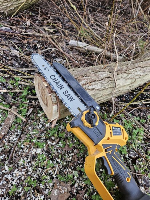 Pilarka akumulatorowa do baterii Dewalt