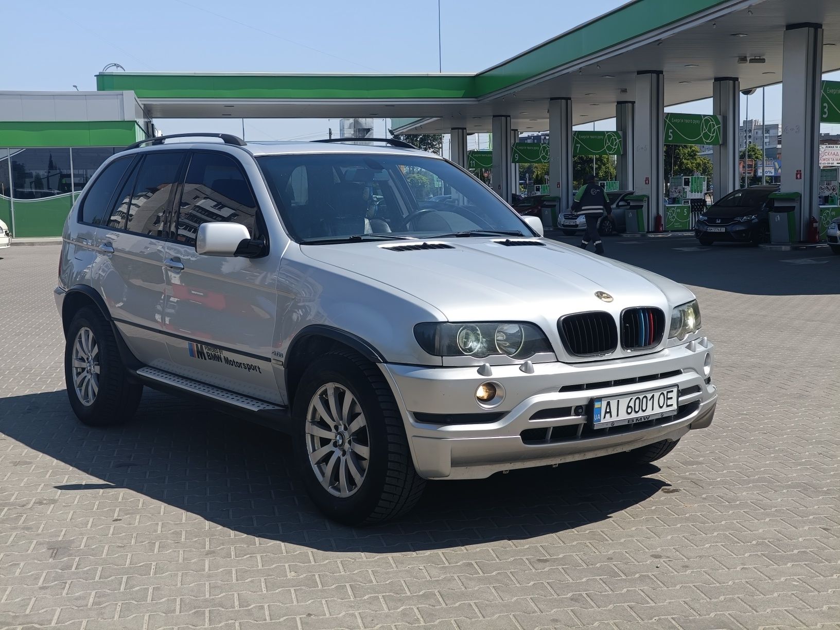 Bmw x5 4.6 газ бензин