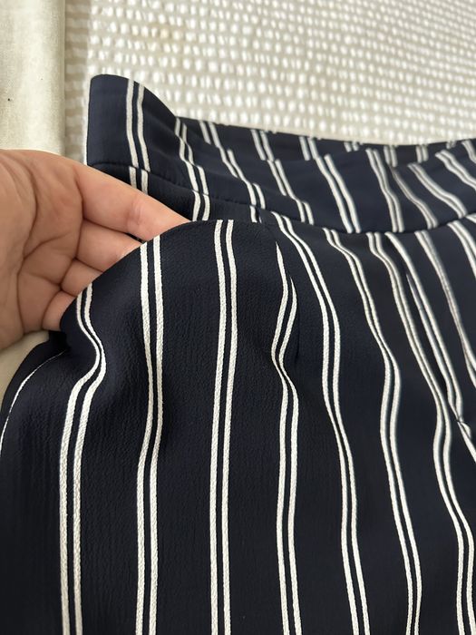 Calças azul marinho/34