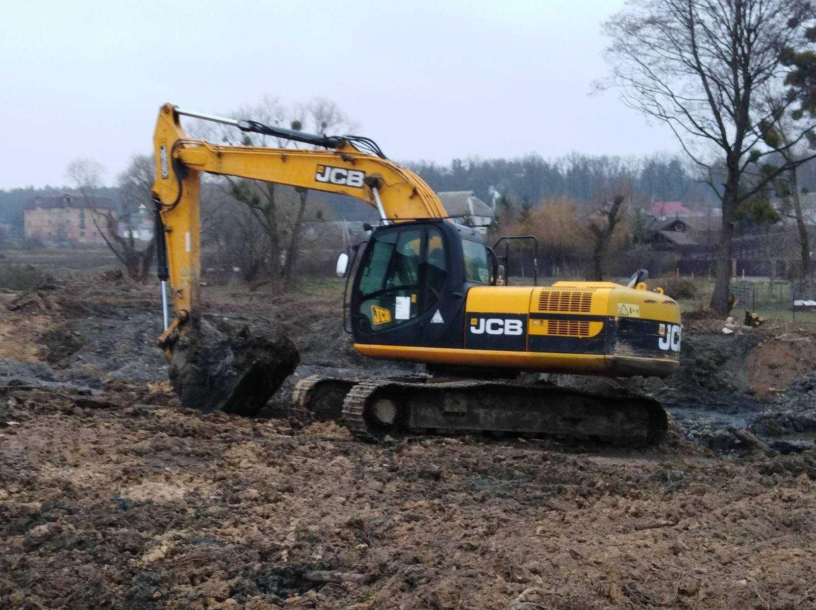 JCB 220 220 LC 2012