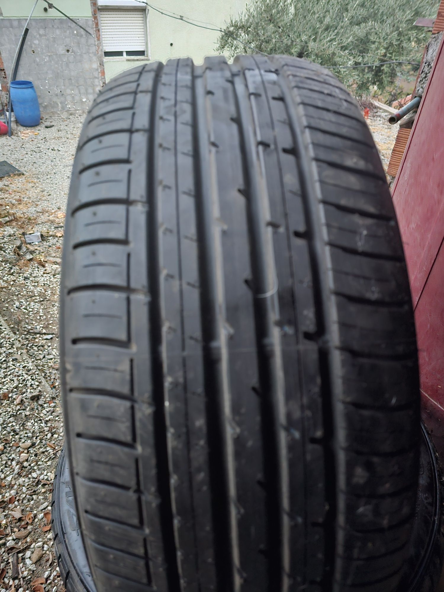 Pneu Falken Ziex ZE914 Ecorun 225/45 R17