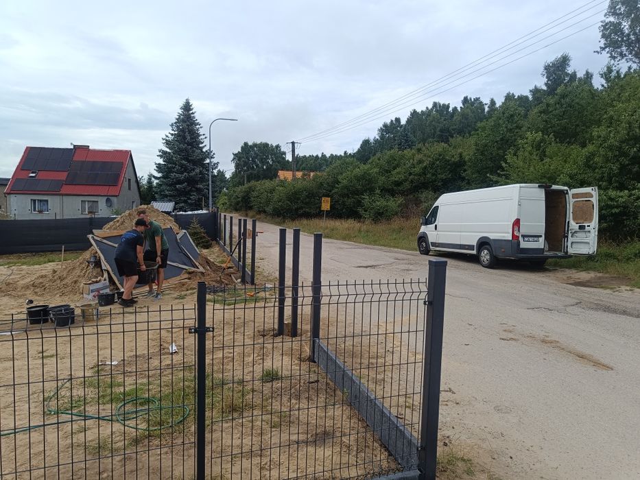 Ogrodzenia panelowe , bramy i furtki , z montażem