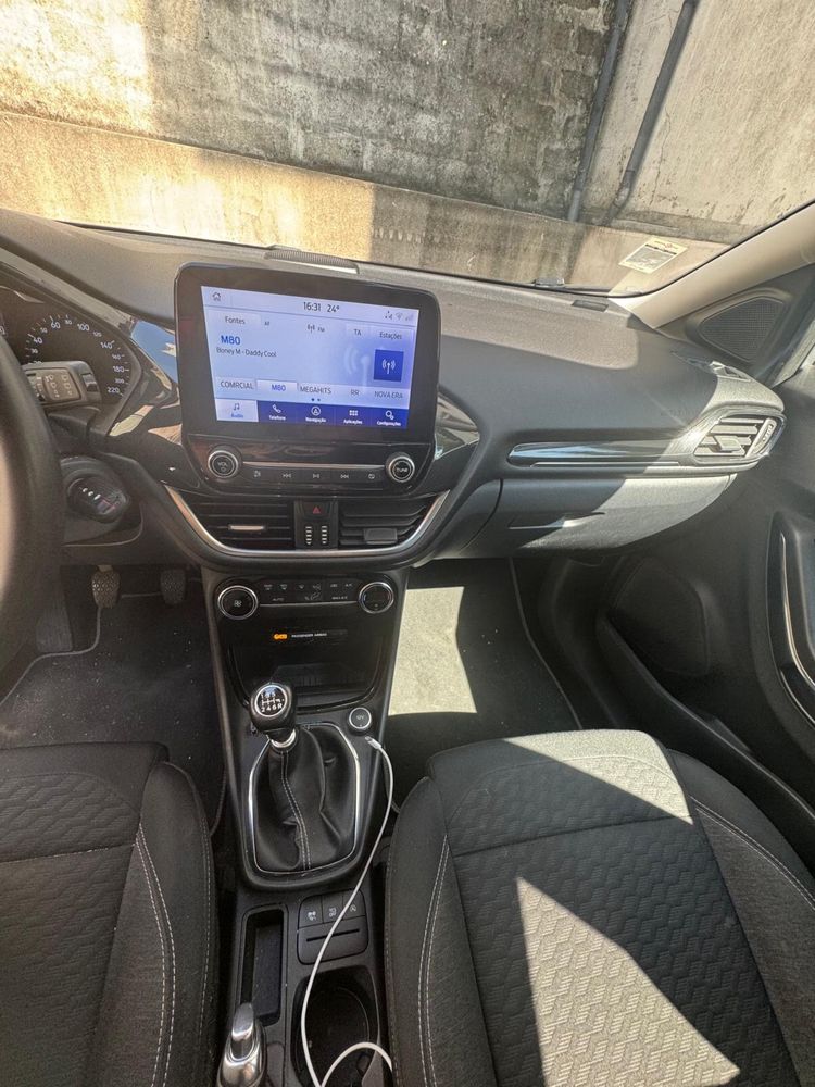 Vende-se Ford Puma 1.0 EcoBoost Hybrid Titanium