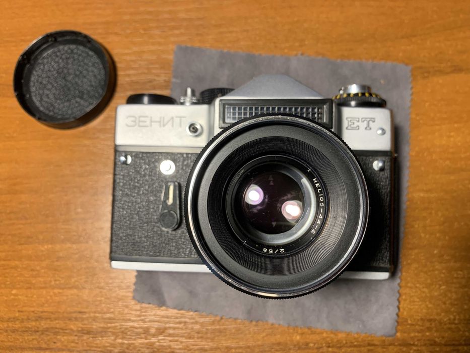 Фотоапарат Зенит ЕТ