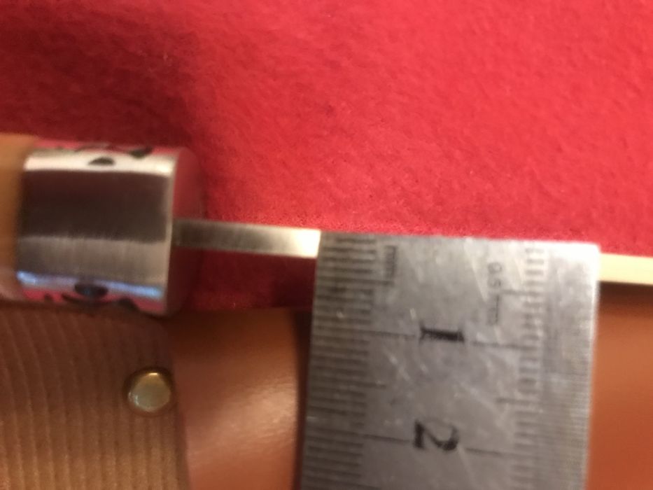 Комплект ніж з чехлом.