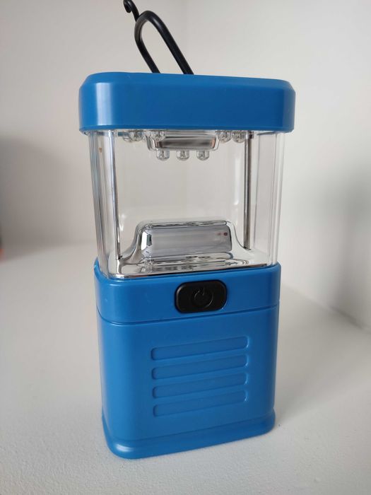 Lampka biwakowa, kampingowa LED