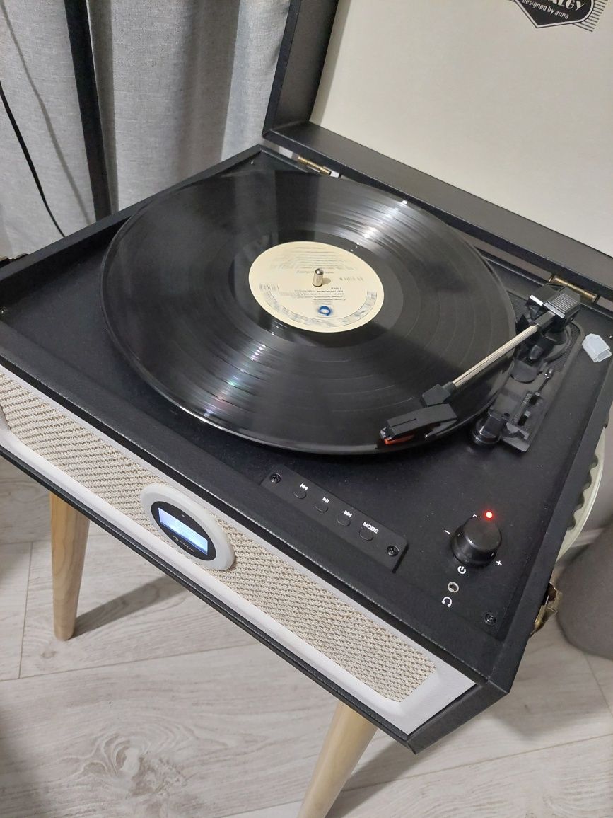 Gramofon Stojący