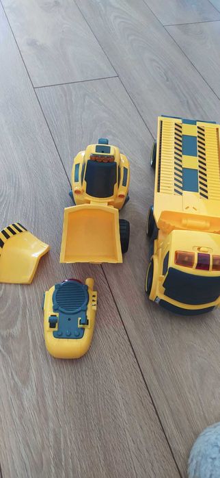 Samochody ciężarowe na pilota sterowane