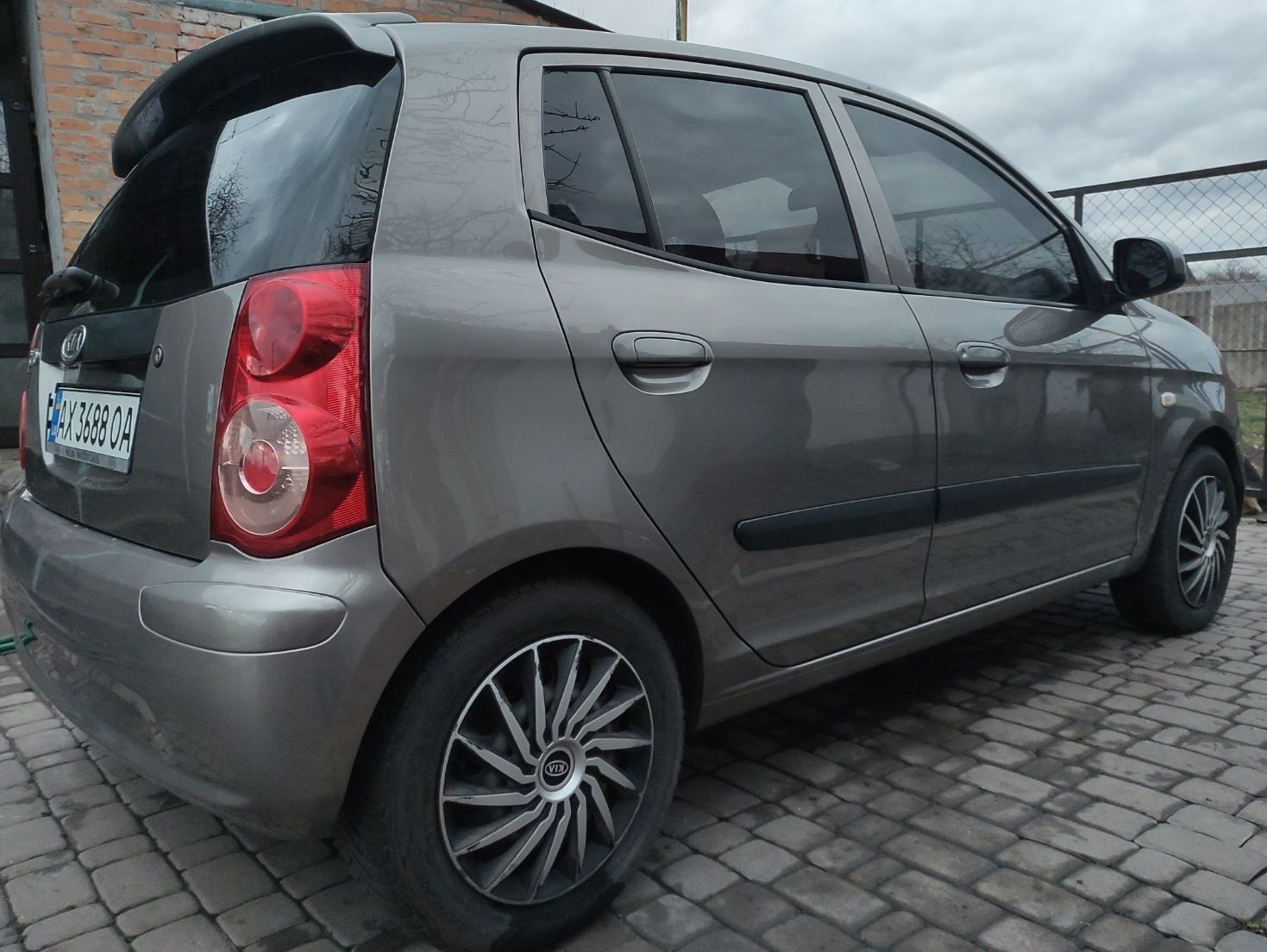 Продам KIA Picanto