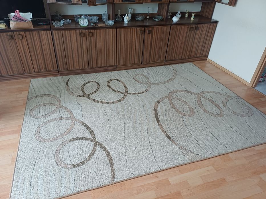 Duży dywan Stan bardzo dobry