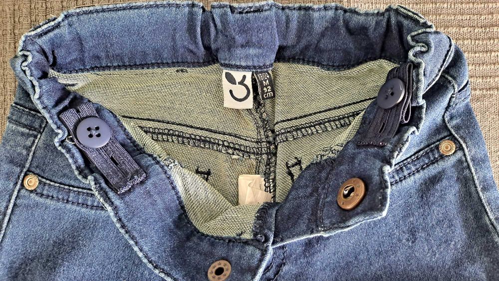Calça de ganga azul da 3 Pommes com bolsos e elástico na cintura