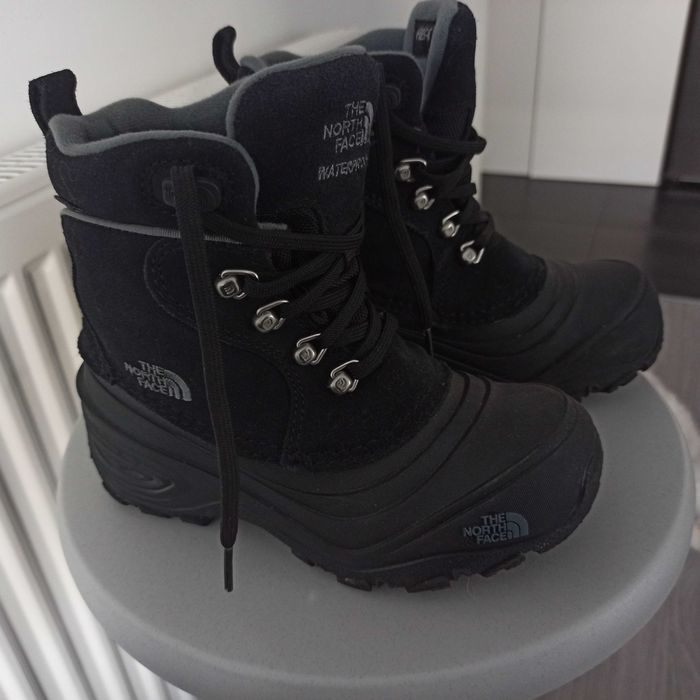 Zimowe buty dziecięce