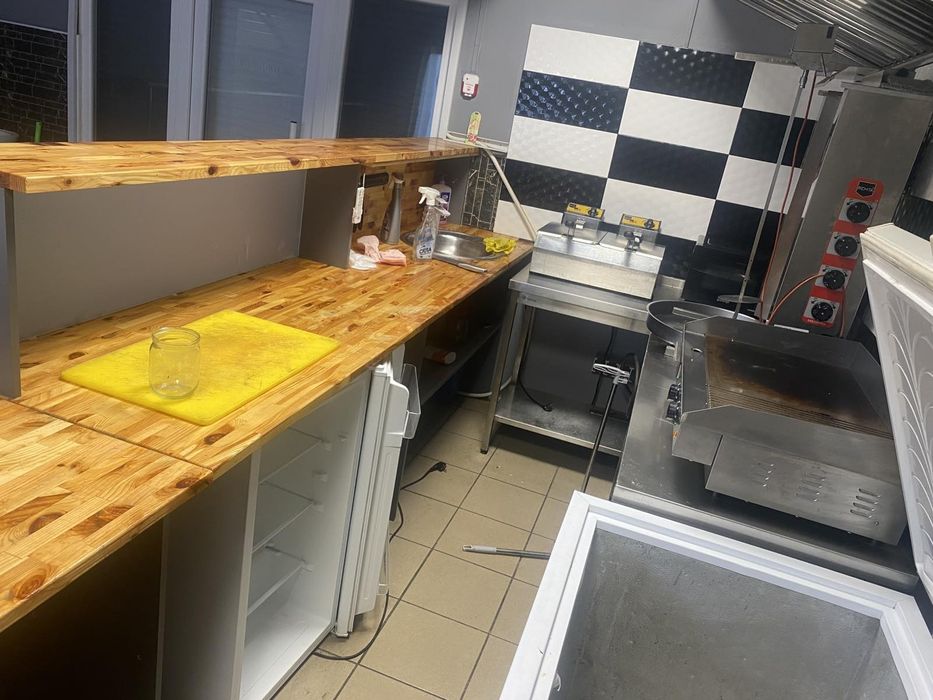 Продам кухонное оборудование для Гриля