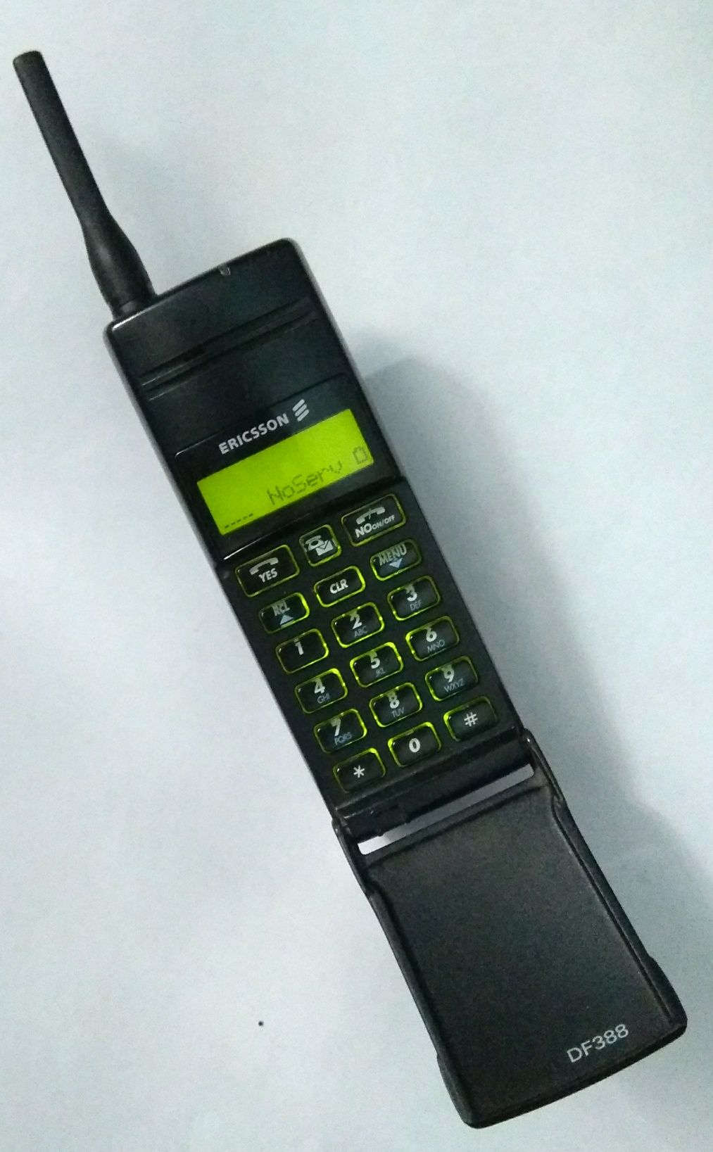 Телефон Ericsson DF-388