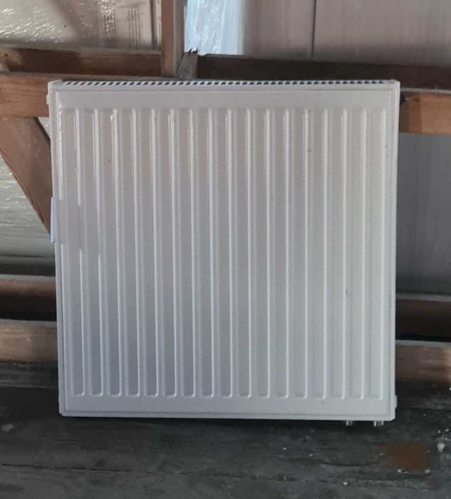 Grzejnik Używany 60x60 C11 / CV11