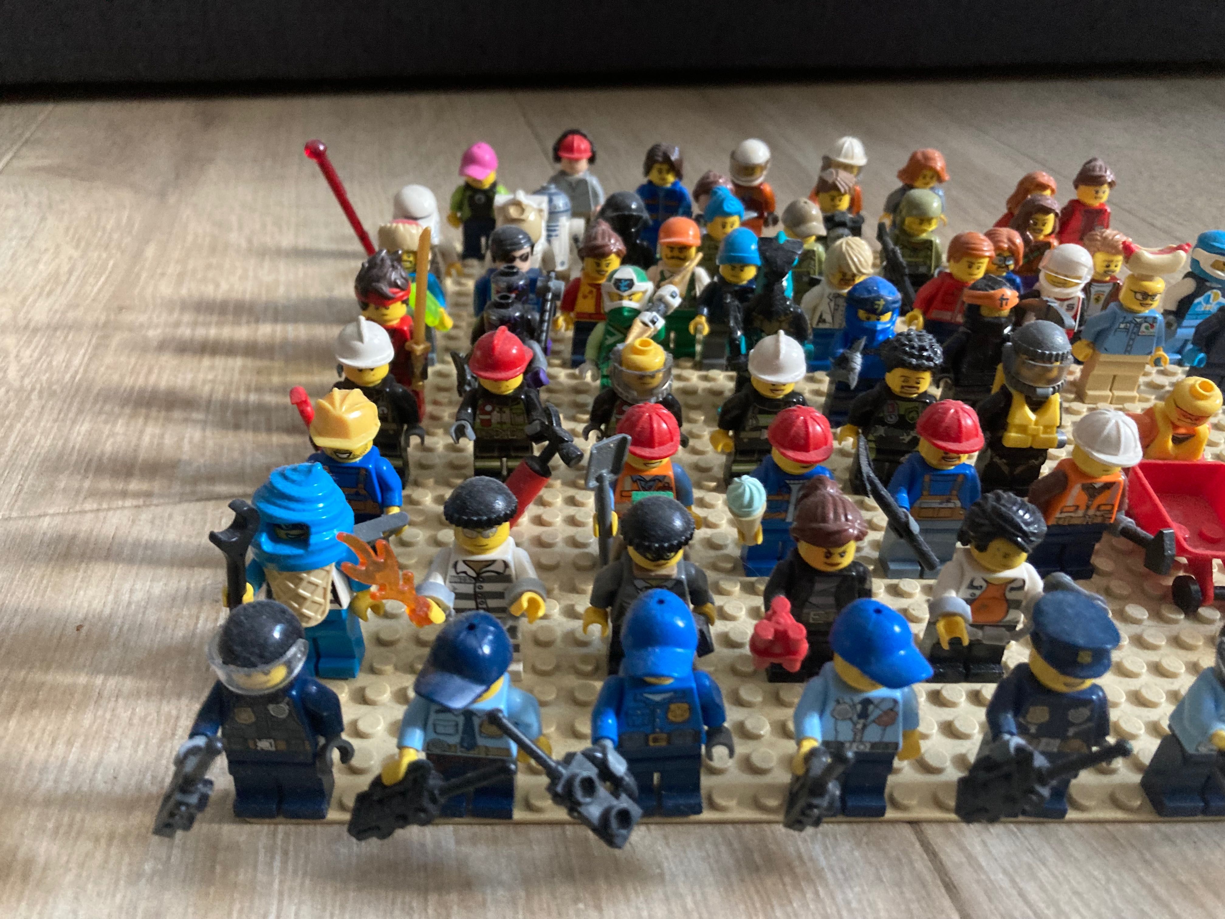 Lego figurki. Policja, straż, ninja, nurkowie, budowlańcy i inni
