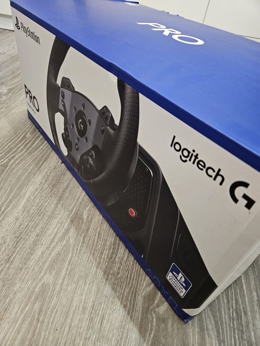 Kierownica Logitech G PRO racing wheel pedały pro PlayStation PC