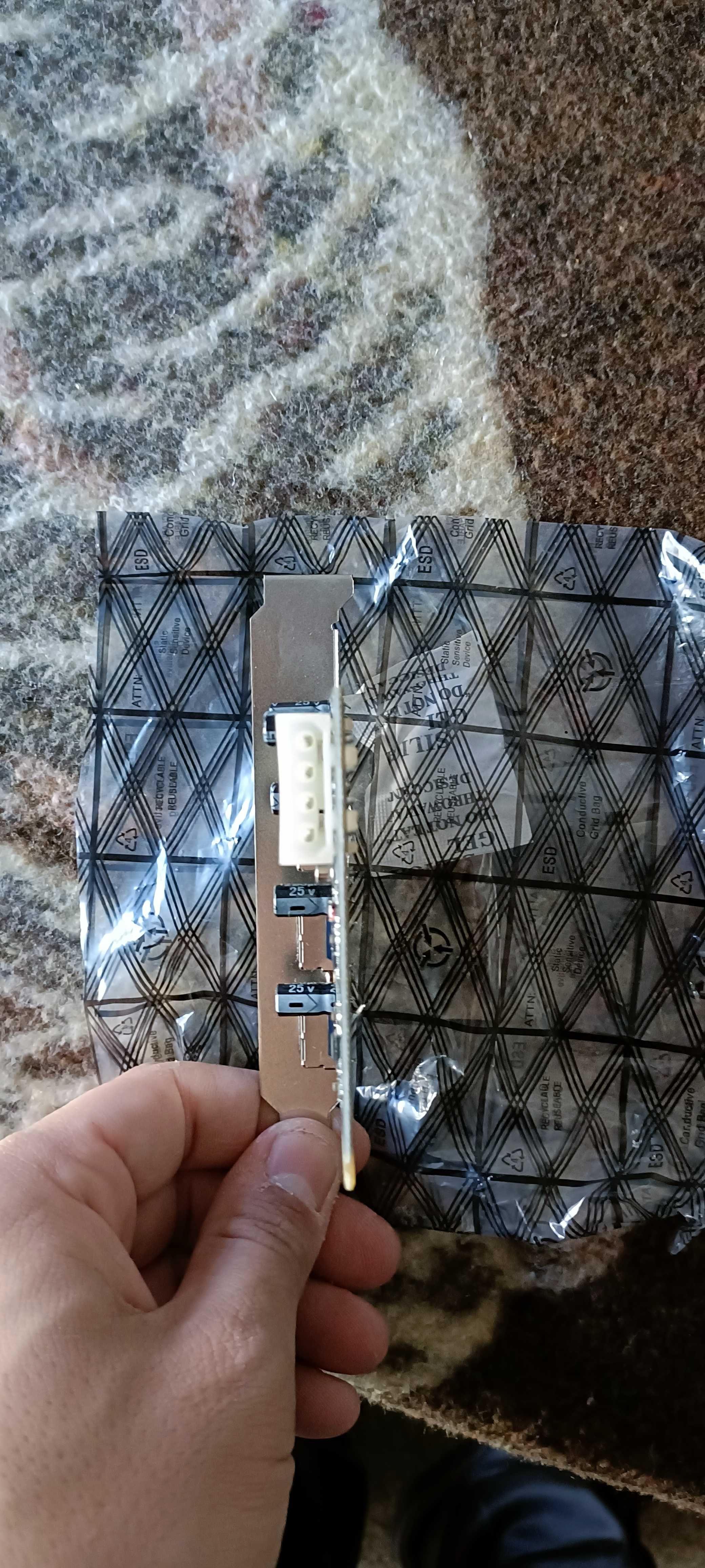 Unotec Placa PCIe 4 Portas USB 3.0