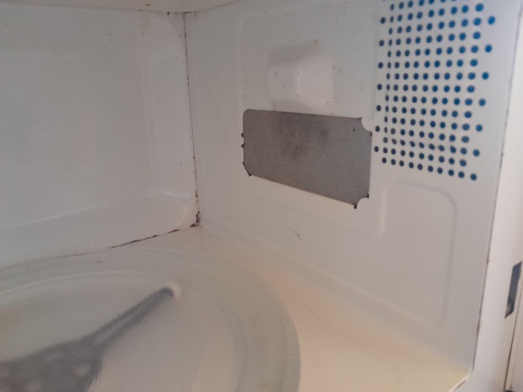 Vendo microondas branco da Electronia usado