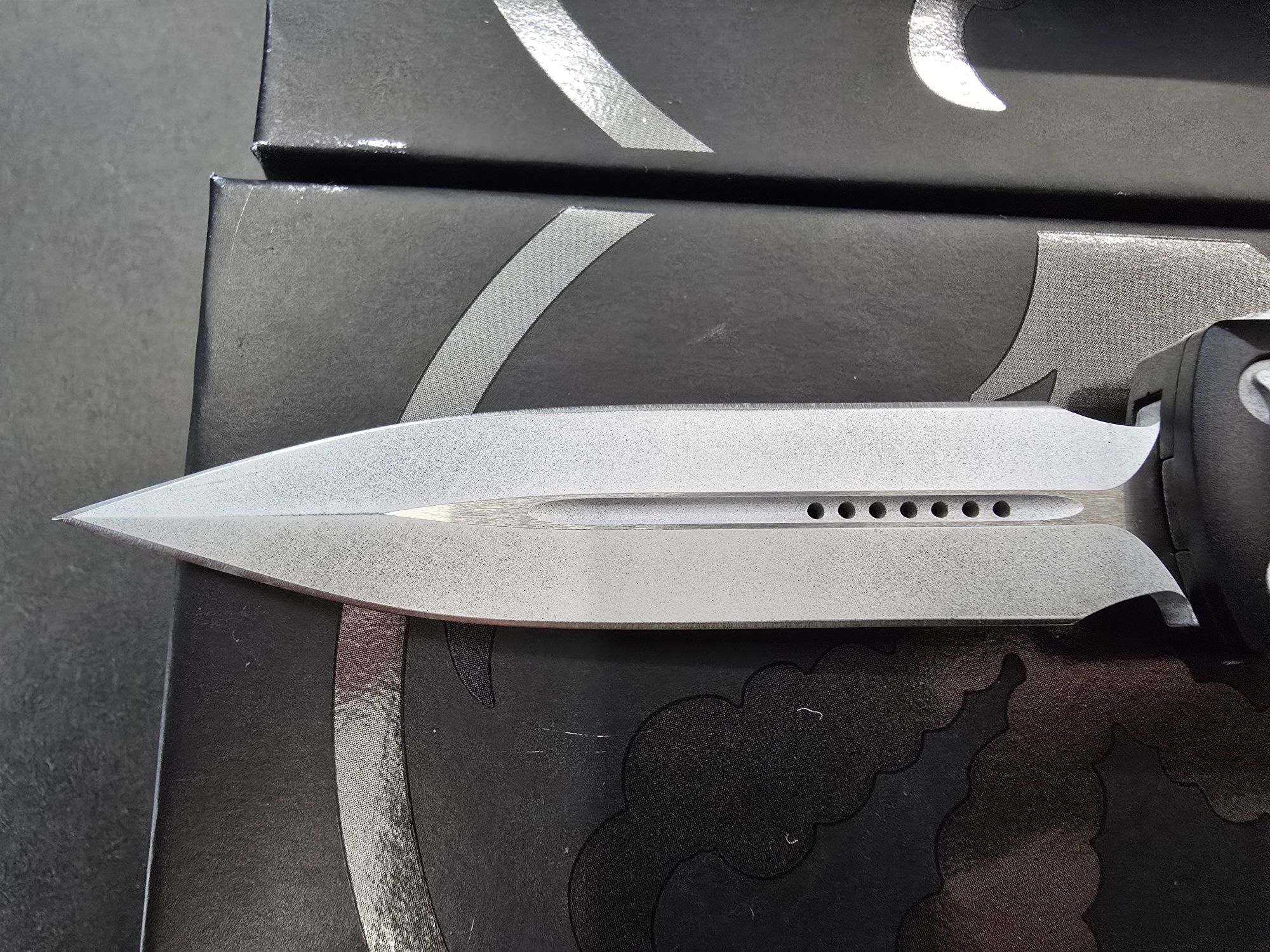 Microtech Ultratech / UTX-85