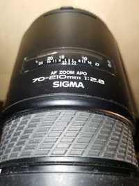 Sigma 70-210/2.8 APO Nikon