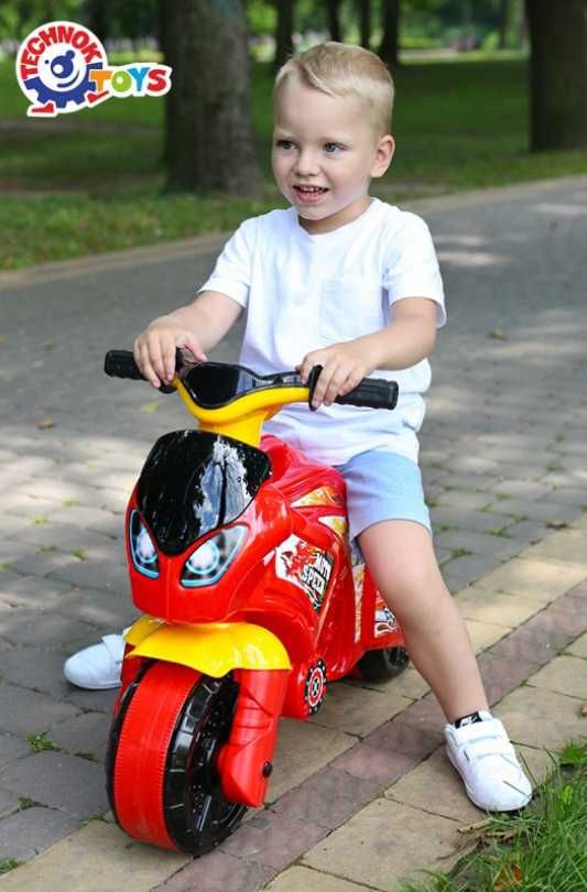 Дитячий мотоцикл толокар каталка біговел велобіг Technok Toys