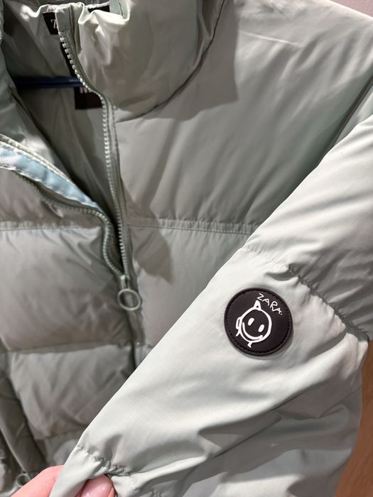 Продам зимовий пуховик ZARA