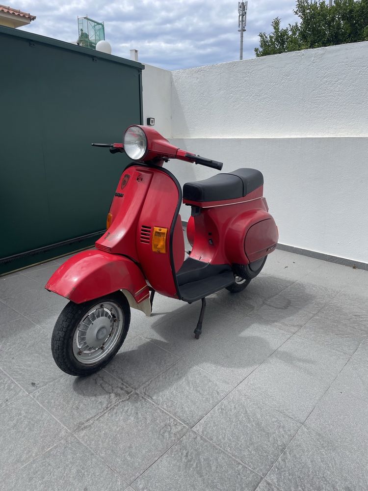 Vespa PK 50 XLS em bom estado