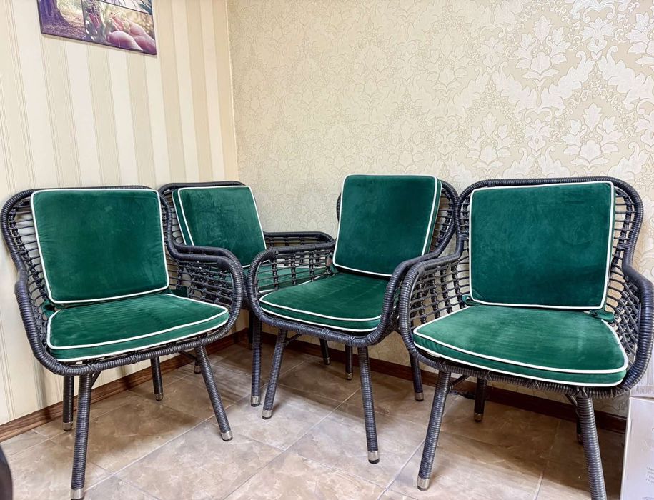 Продам дизайнерське крісло. Кресло дизайнерское.
Стан: ідеальний.