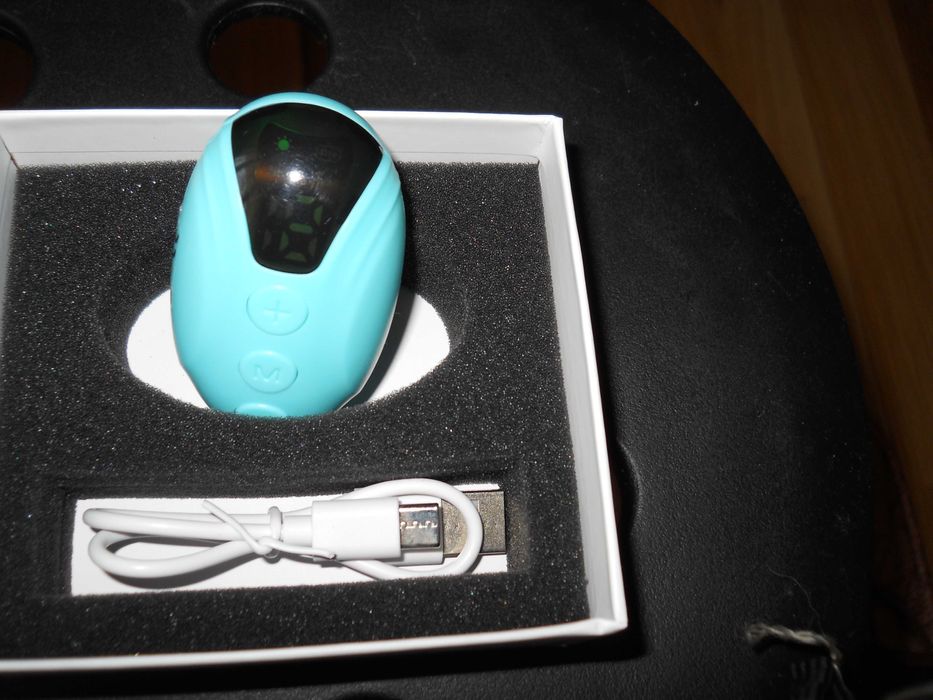 sprzedam elektroniczny-ładowany USB-wspomagacz usypiania