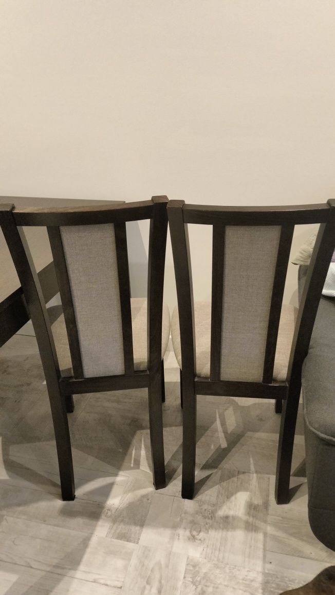 Stół rozkładany wenge + 4 krzesła