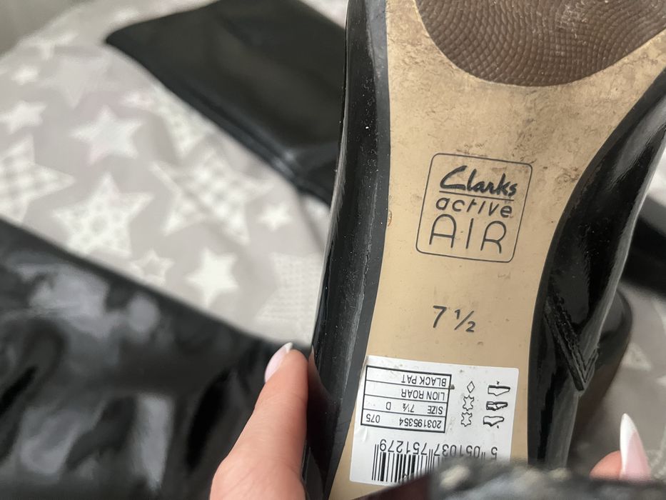 Продам сапоги натуральный лак