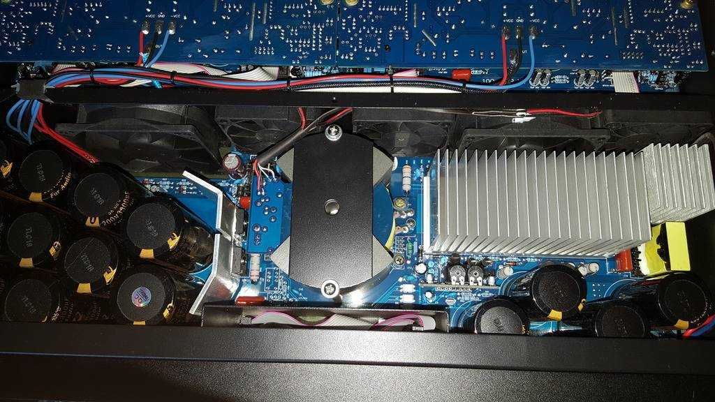 Amplificadores FP10000, FP140000 e FP20000 NOVOS com garantia