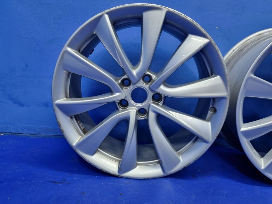 FELGI aluminiowe TESLA model 3 8,5x19" ET 40 oryginalne