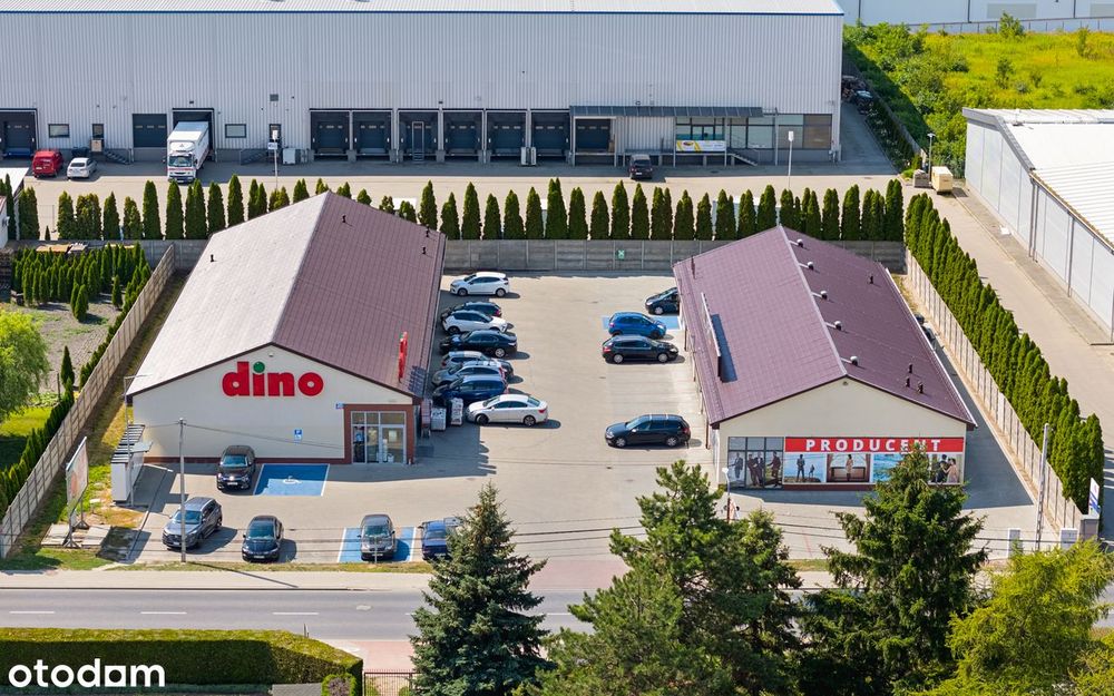 Lokal w Parku handlowym obok marketu Dino