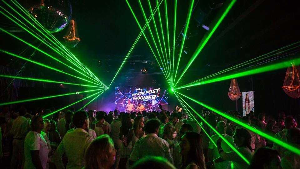 DJ Pokazy Laserowe : plenery, wnętrza.