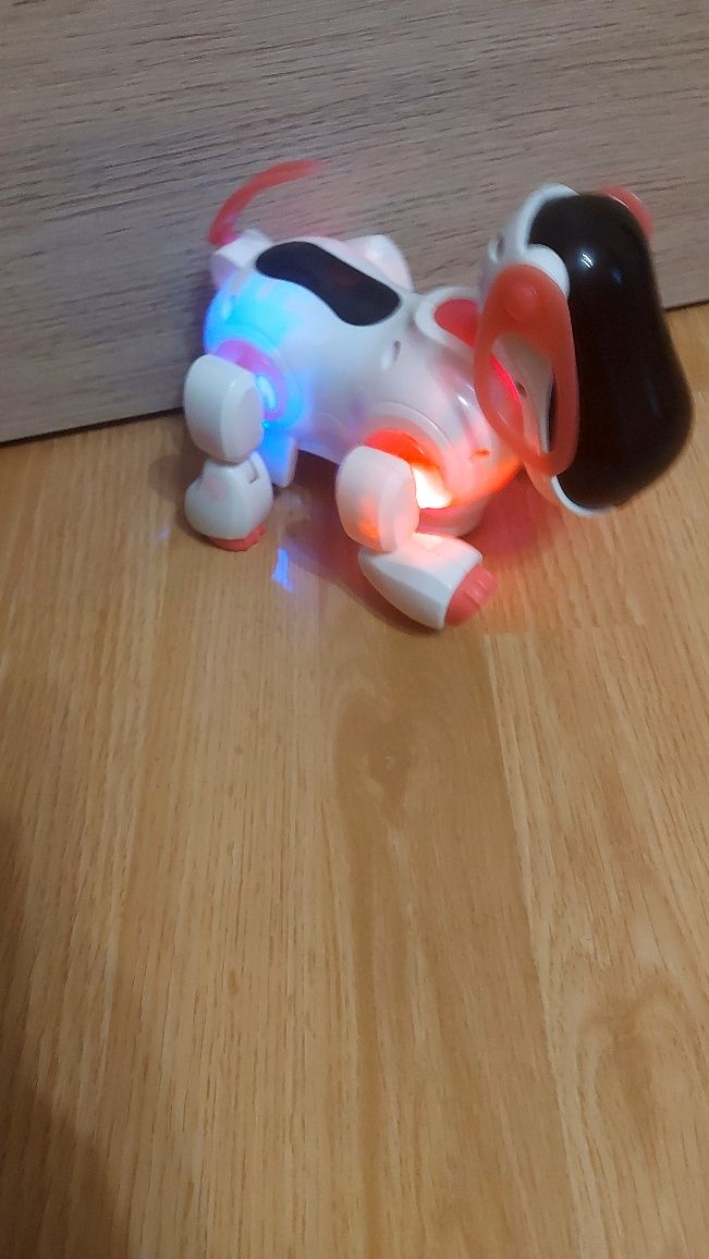 Іграшка  робот -собака
