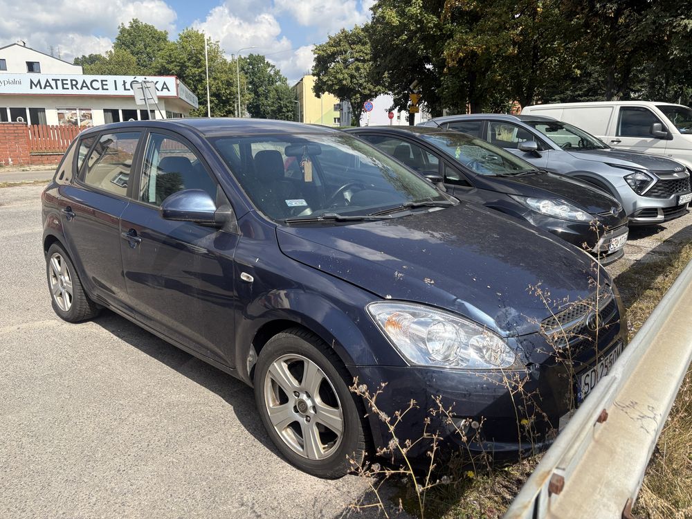 Kia ceed alu felgi klima