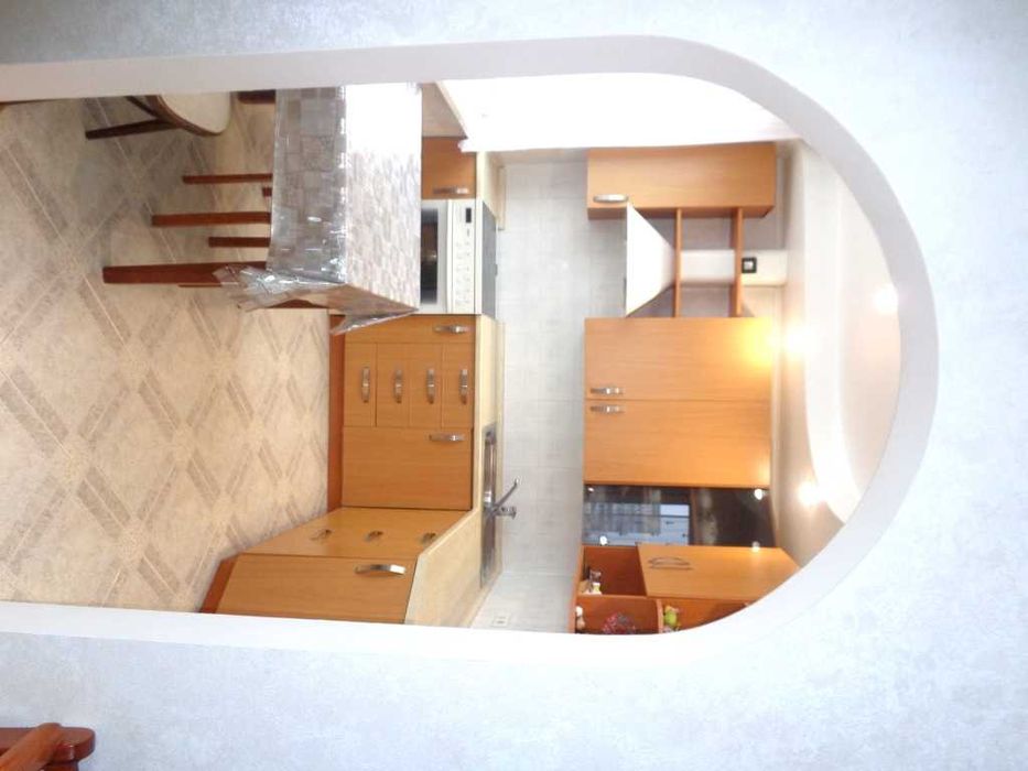 Продаж квартири з ремонтом, вул. Лятошинського, метро Теремки