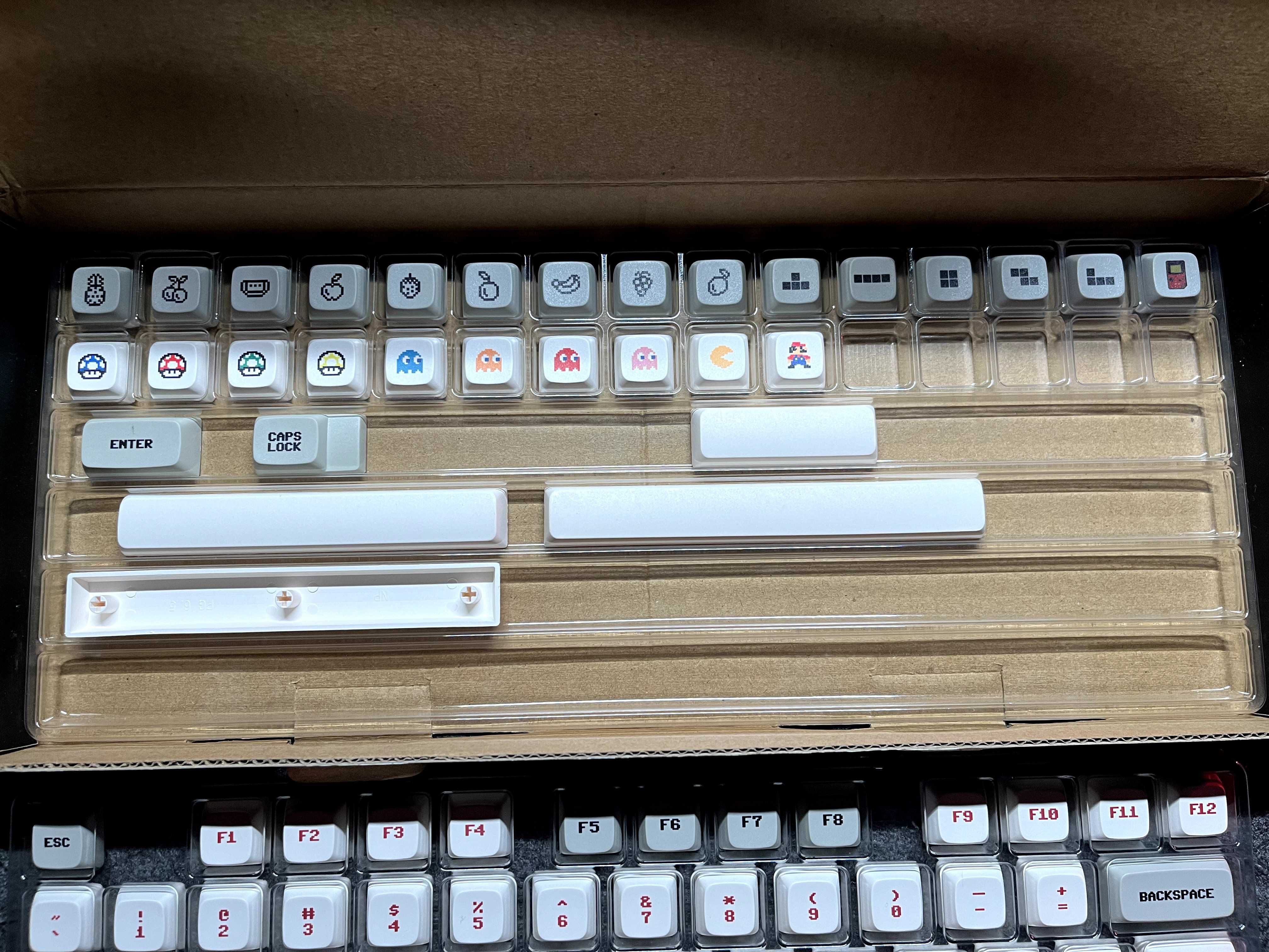 PBT keycaps, Pixel