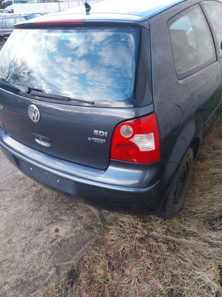 Klapa tylna VW Polo 9N  3 drzwi LC7V